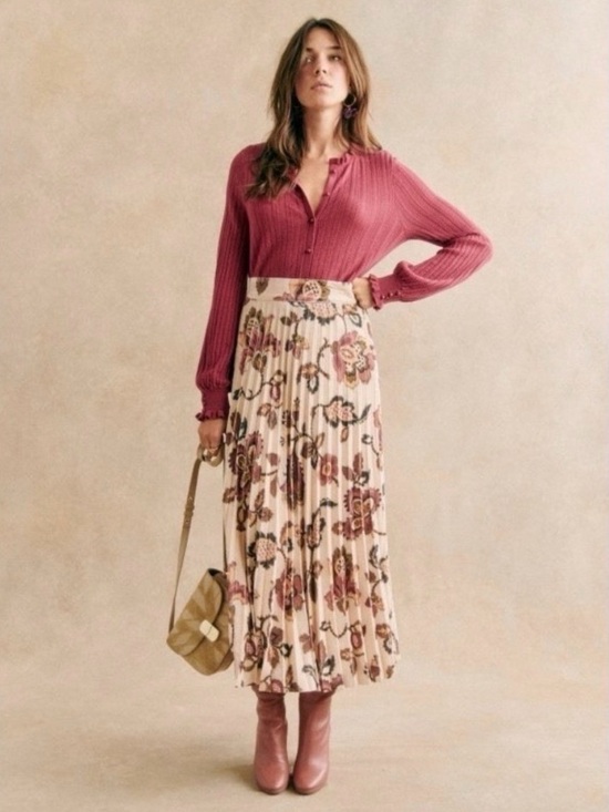 Sezane Dresses & Skirts - Sezane Velvet Pleated Floral ‘Dune’ Midi Skirt